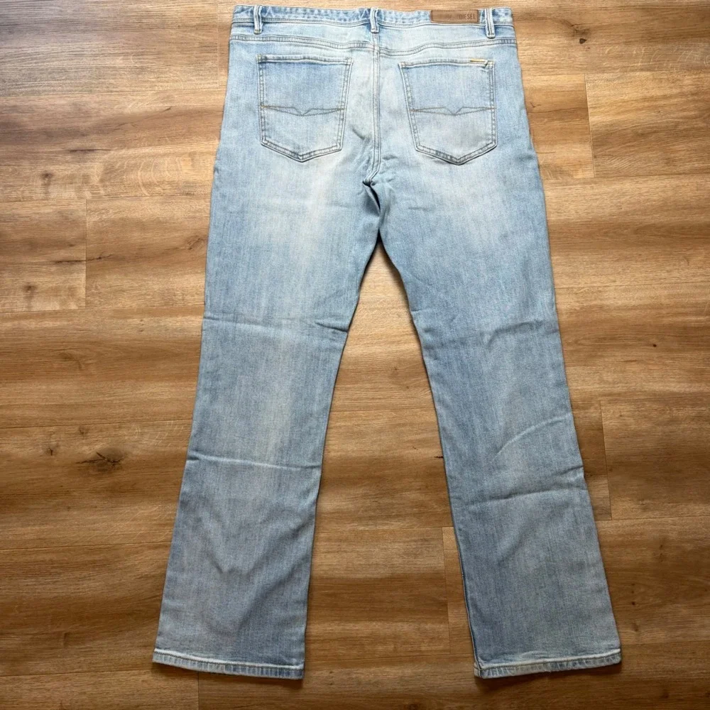 Diesel Classic Bootcut Jeans Mens 36x32 Light Wash Blue Stretch Denim Button Fly